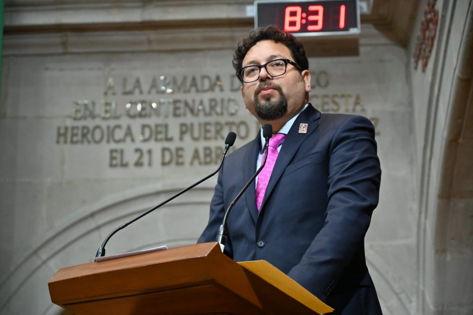Proponen facilitar el acceso a pensión para padres de personas servidoras públicas fallecidas